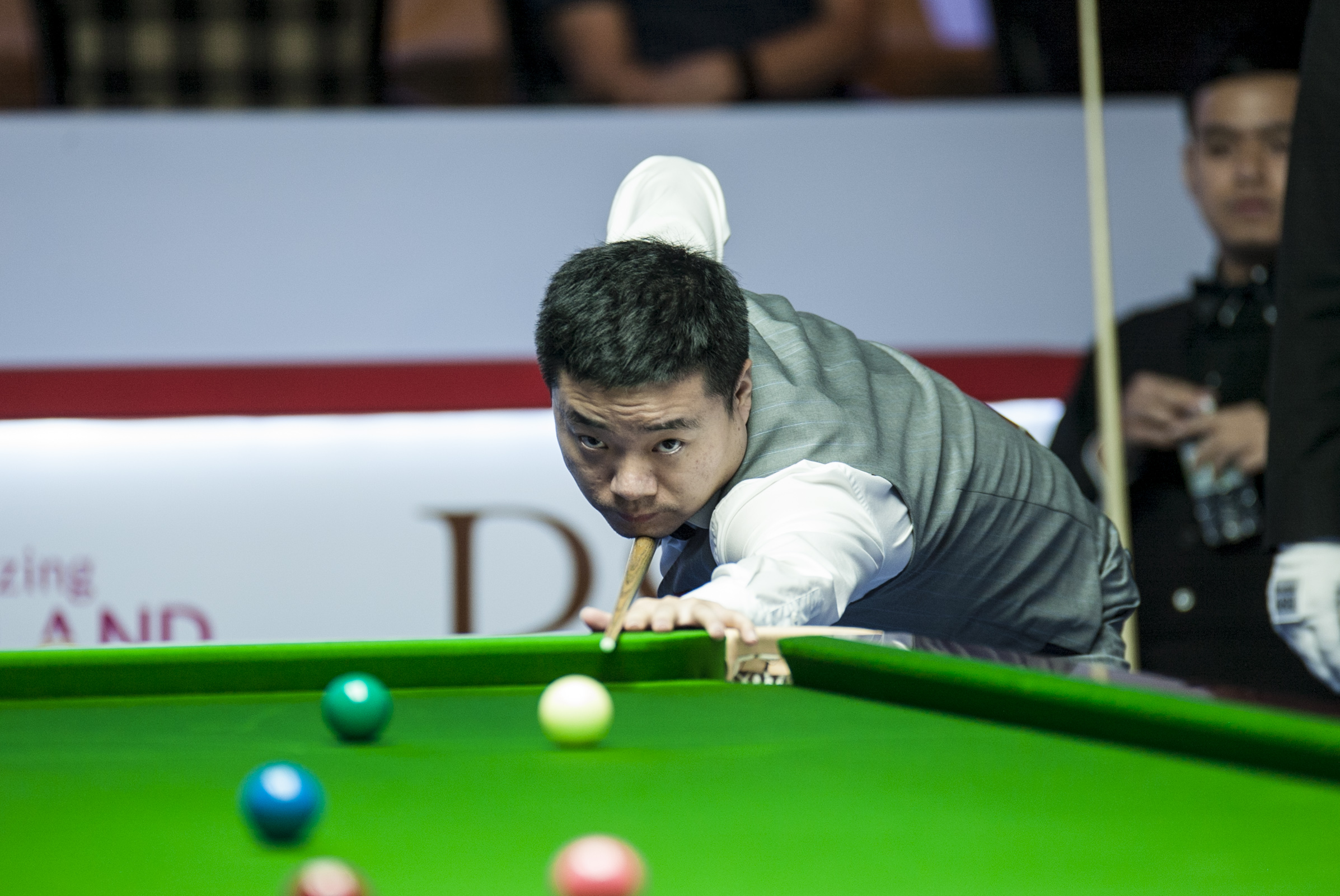 梅尔腾斯以 梅尔腾斯以